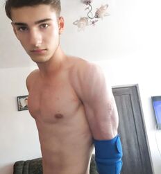 Shirtless Gay Boys Twink Tube Nice 