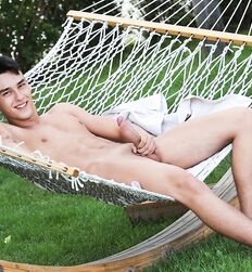 France Day Wonder Twink Gay Porn 