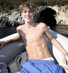 Nature Calls Gay Boys Tube Twinks Skin Porn 