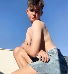 boys of September 2022 round and round twink tube 