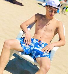 boys of September 2022 round and round twink tube 