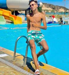 boys of September 2022 round and round twink tube 