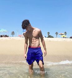 boys of September 2022 round and round twink tube 