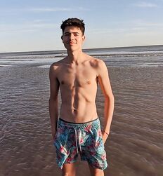 boys of September 2022 round and round twink tube 