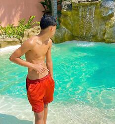 boys of September 2022 round and round twink tube 