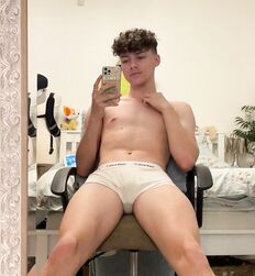 boys of September 2022 round and round twink tube 