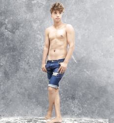 boys of September 2022 round and round twink tube 