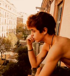 Boys in Fall Colors Star Twink Tube 