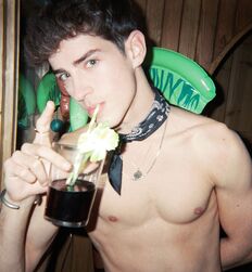 Manu and Timothée : Subversion of Masculinity codes 