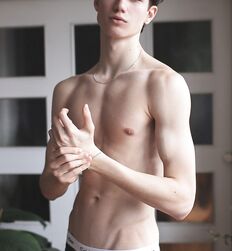 Thursday Beauties Gay Twink Porn 