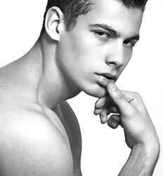 MANNY RODRIGUEZ 