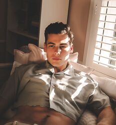 MANNY RODRIGUEZ 