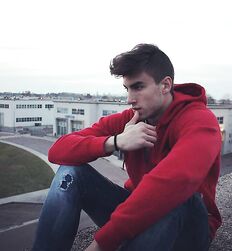 MATTEO GOZZI - BEAUTIFUL MEN 