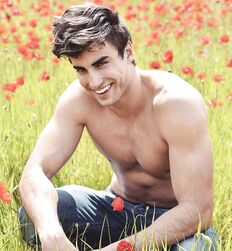 MATTEO GOZZI - BEAUTIFUL MEN 