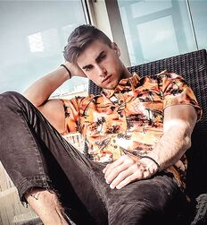 MATTEO GOZZI - BEAUTIFUL MEN 