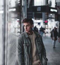 MATTEO GOZZI - BEAUTIFUL MEN 