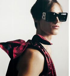 MARCI URBAN - AMERICAN MODEL 