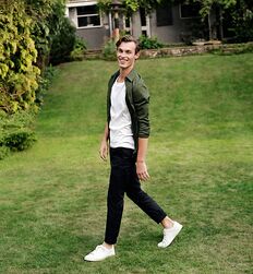 KIT BUTLER - BRITISH MODEL 