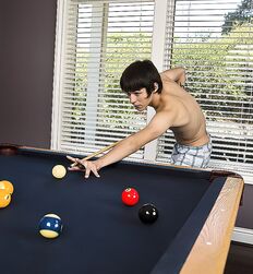 HighRes Gay Porn - Strip Pool Matthew, Jackson 