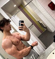 Sunday night 100 to love guys twink tube guys 