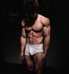 Sunday night 100 to love guys twink tube guys 