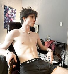 Sunday night 100 to love guys twink tube guys 