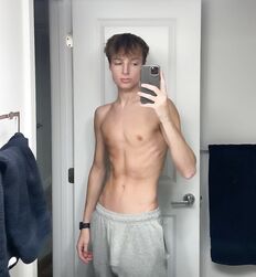 Sunday night 100 to love guys twink tube guys 