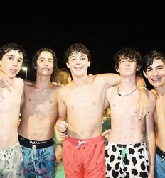 Sunday night 100 to love guys twink tube guys 