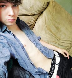 Sunday night 100 to love guys twink tube guys 