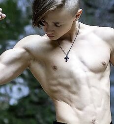 Sunday night 100 to love guys twink tube guys 