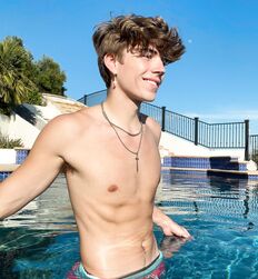 Sunday night 100 to love guys twink tube guys 