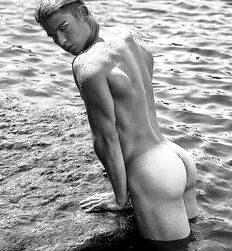 B & W 61 