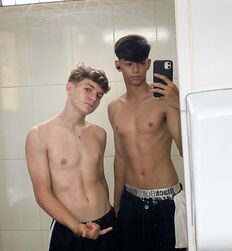 Selfies guys mirror twinks gay porn tube 