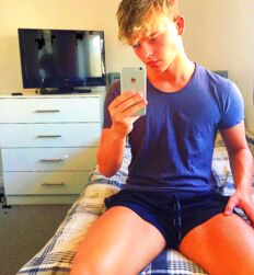 Lads in Short Flex Twinks Porn Tube 