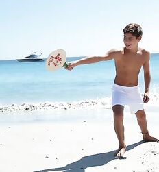 Twink Hunk Beach Gay Boys Tube Shirtless Guys 