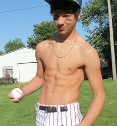 Beautiful Bodies Twink Tube Boys Shirtless 