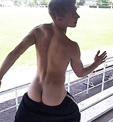 Quelques garçons au hasard twink porn tube 