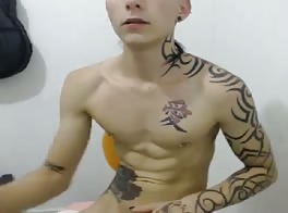 Gay Wanker 18