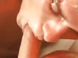 2 Twinks suck in tent