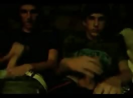 2 teens wank