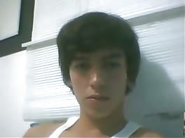 cute camboy 18y