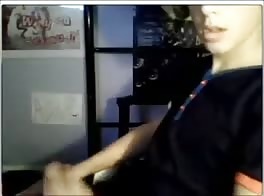 jeune minet bien monté