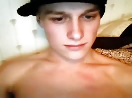 Cute Boy Long Solo Web Cam Jerk Off
