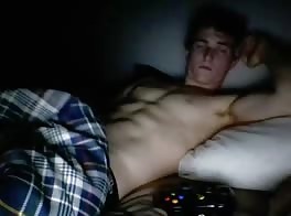 Shy young masturbates for cam