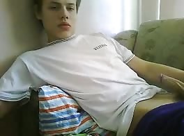 Beautiful young gay masturbating for Webcam