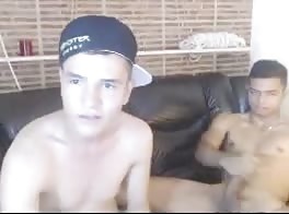 hot young couple for Webcam