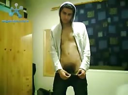 Cam