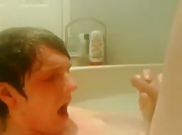 Twinks Self Facial In The Tub