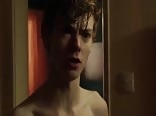 Thomas Brodie-Sangster Sexy Moments
