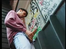 Arab boy fucks French boy